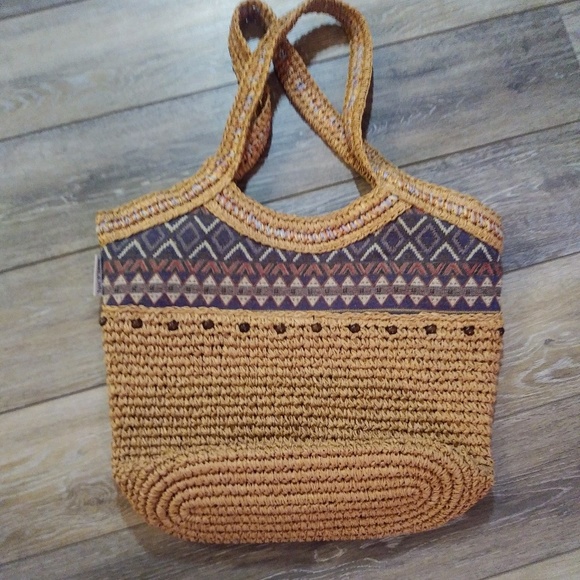 sun n sand Handbags - Sun N Sand straw tote bag NWOT